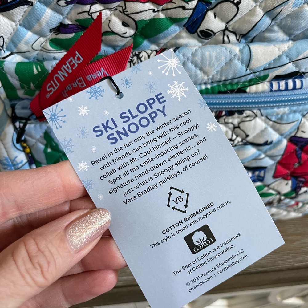 Vera Bradley large duffle snoopy ski slope NEW - Picture 5 of 12